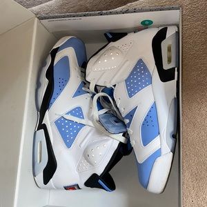 Air Jordan 6 UNC Size 12